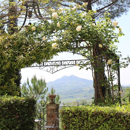 Bed and Breakfast Palazzo Del Poggiano à Poggio Berni Extérieur photo