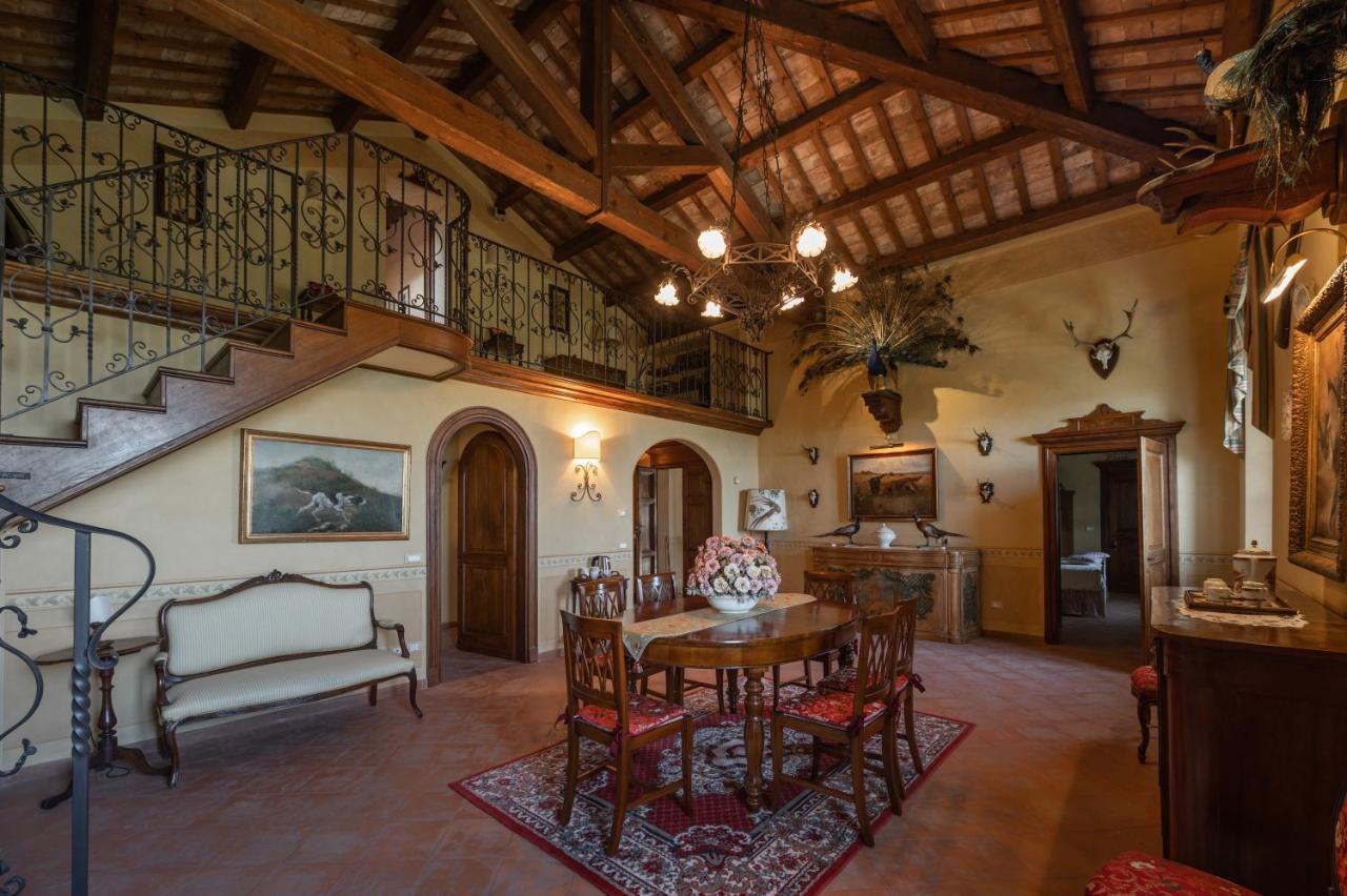 Bed and Breakfast Palazzo Del Poggiano à Poggio Berni Extérieur photo