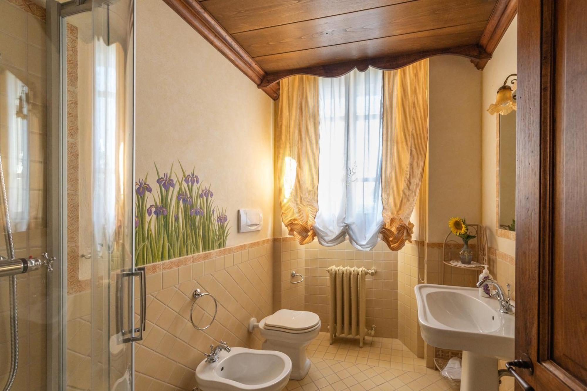 Bed and Breakfast Palazzo Del Poggiano à Poggio Berni Extérieur photo